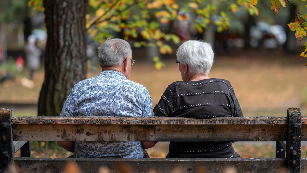 Повышенные пенсии для россиян старше 80 лет в июне — кто получит двойную выплату